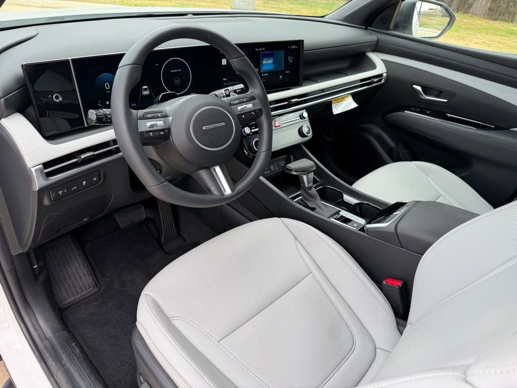 Certified 2026 Hyundai Santa Cruz Limited image 13