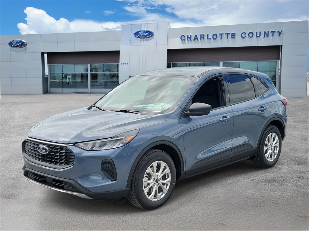 New 2026 Ford Escape Active image 2