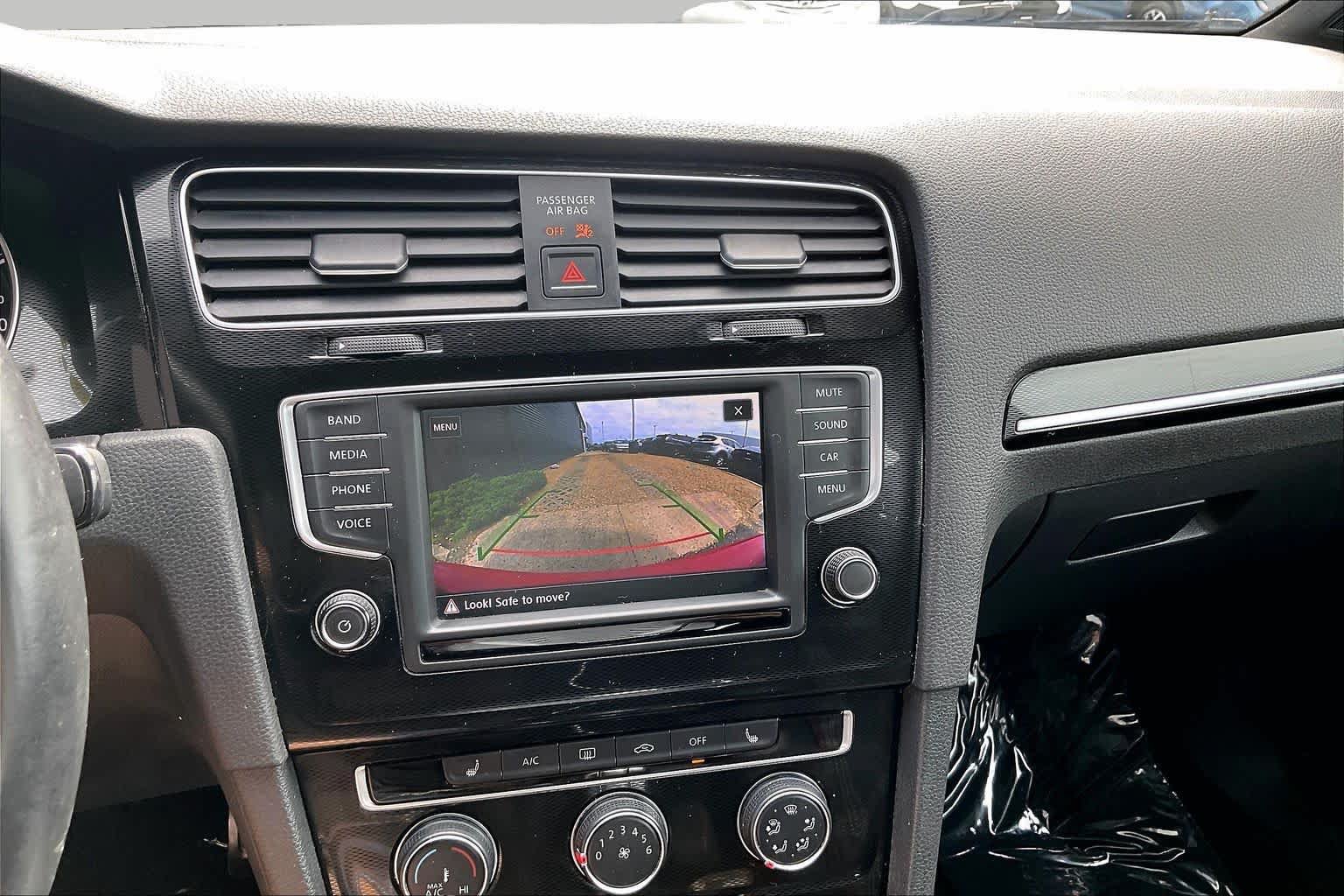 Used 2017 Volkswagen GTI Sport FWD image 26