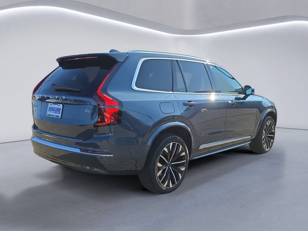 Certified 2026 Volvo XC90 B6 Plus w/ Protection Package Premier AWD/4WD image 4