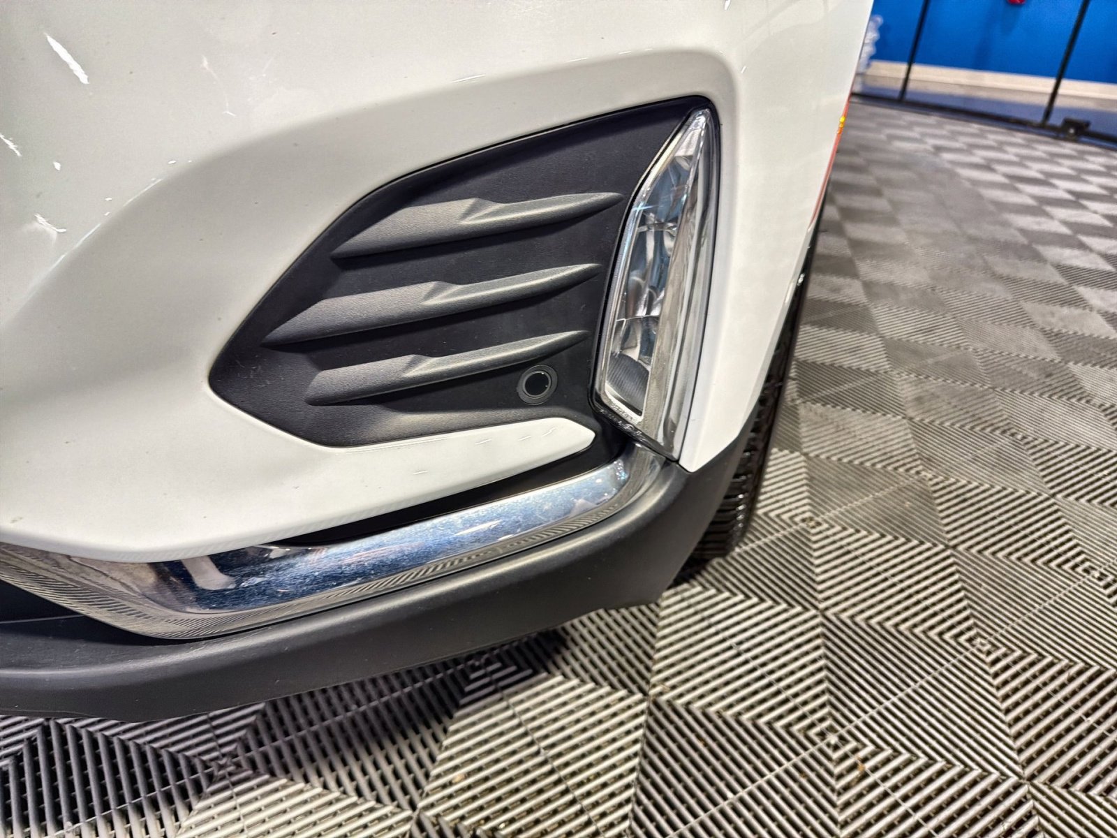 Used 2022 Chevrolet Equinox Premier AWD/4WD image 22