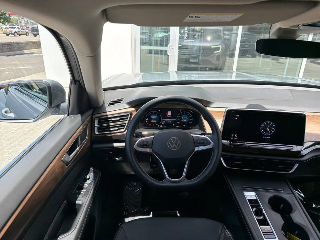 Certified 2026 Volkswagen Atlas SE AWD/4WD image 17