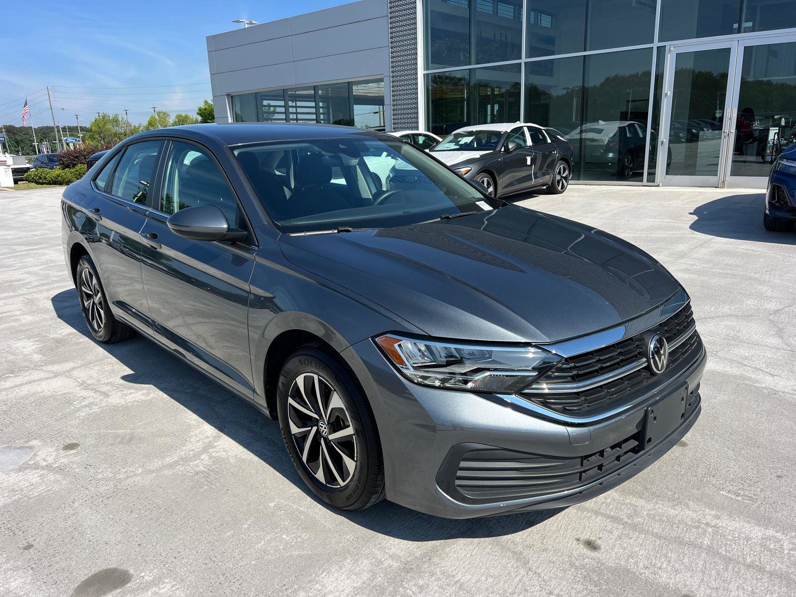 Used 2024 Volkswagen Jetta S FWD image 3