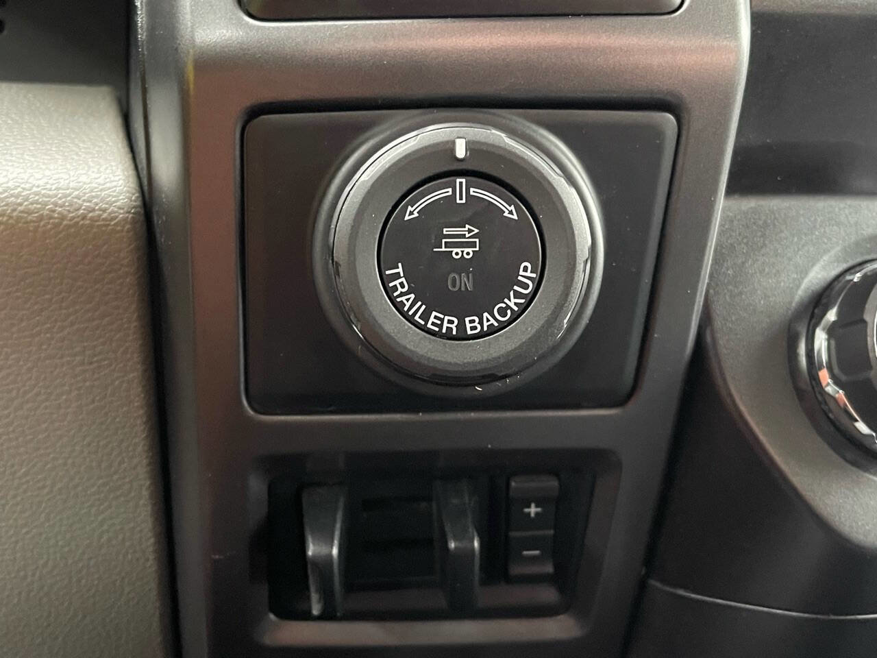 Used 2019 Ford F150 XLT w/ Equipment Group 301A Mid image 23