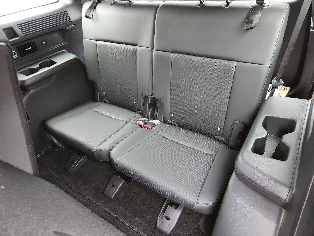 New 2026 Hyundai Santa Fe SEL FWD image 29