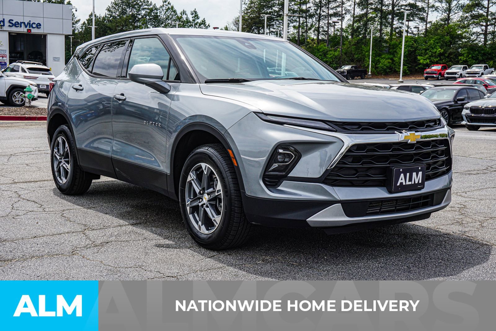 Used 2025 Chevrolet Blazer LT image 6