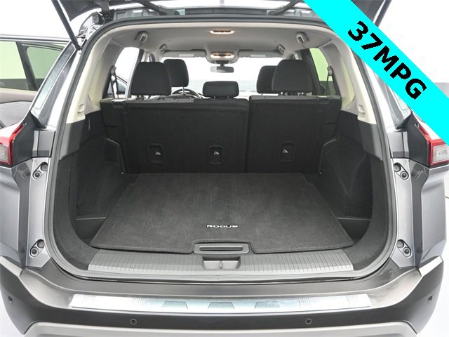 Used 2023 Nissan Rogue SV image 14