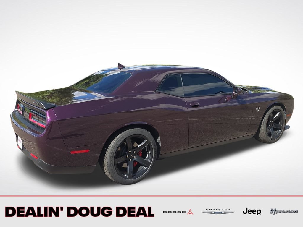 Used 2022 Dodge Challenger SRT Hellcat w/ Plus Package RWD image 9
