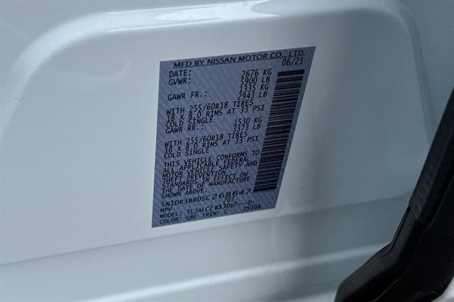 New 2025 Nissan Pathfinder SV w/ SV Premium Package image 33