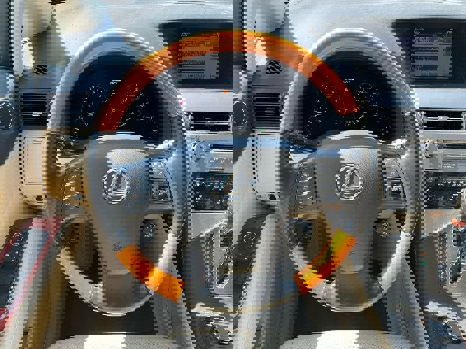 Used 2011 Lexus RX 350 AWD w/ Premium Pkg image 14