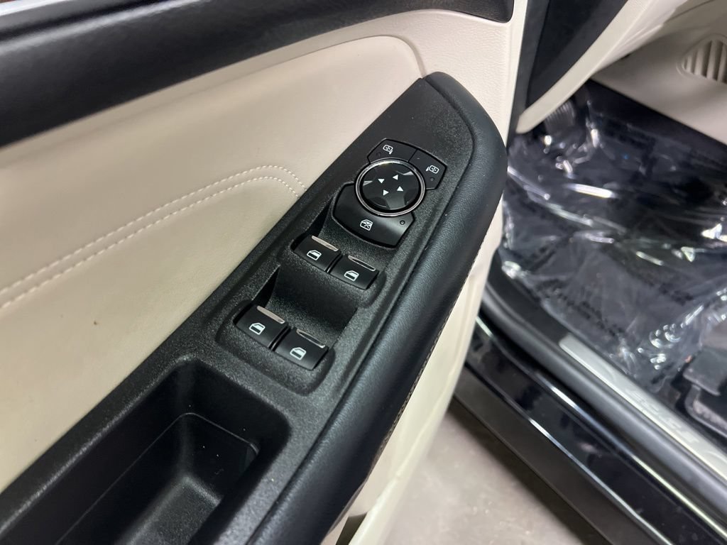 Used 2021 Ford Edge Titanium w/ Cargo Accessory Package FWD image 21