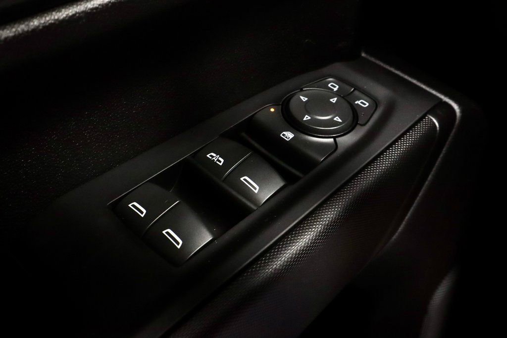 Used 2022 Chevrolet Silverado 1500 Custom AWD/4WD image 25