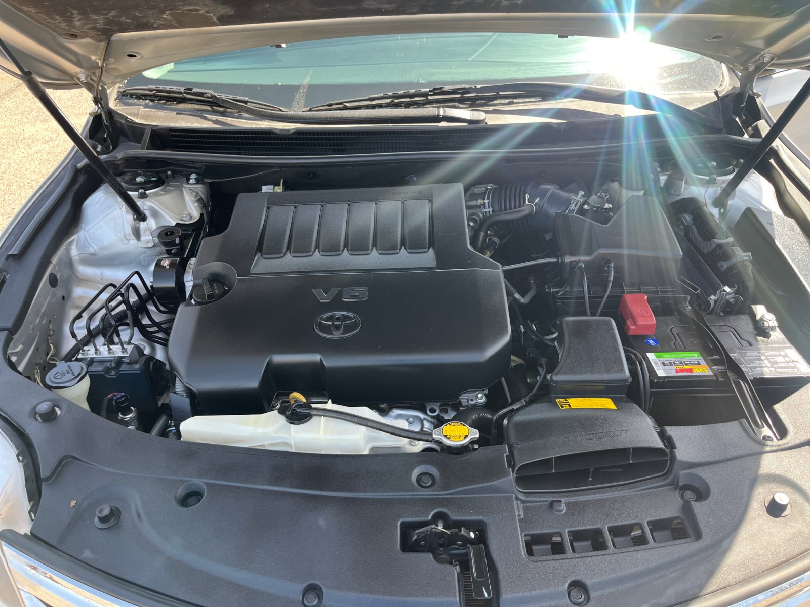 Used 2013 Toyota Avalon XLE image 21