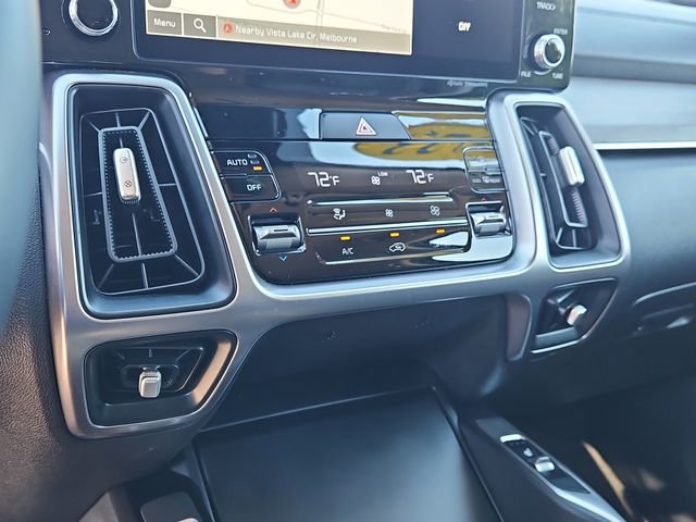 Certified 2023 Kia Sorento EX image 29