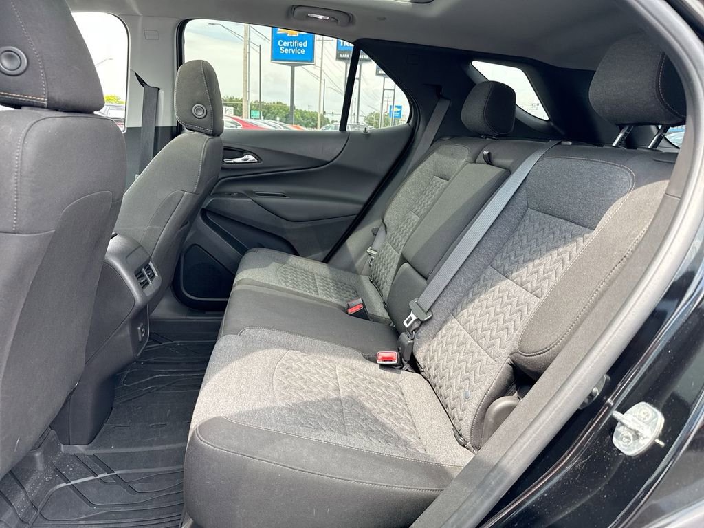 Used 2023 Chevrolet Equinox LT AWD/4WD image 23
