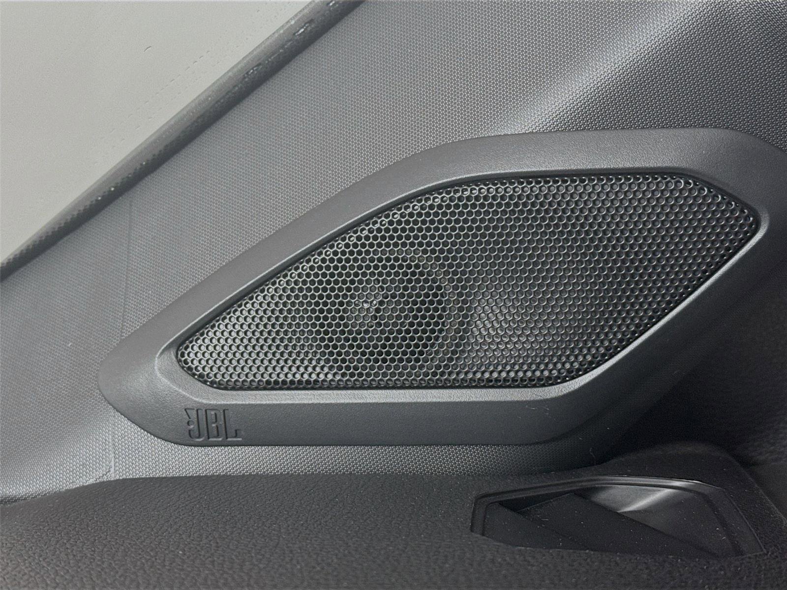 Used 2024 Toyota Tundra Platinum AWD/4WD image 33