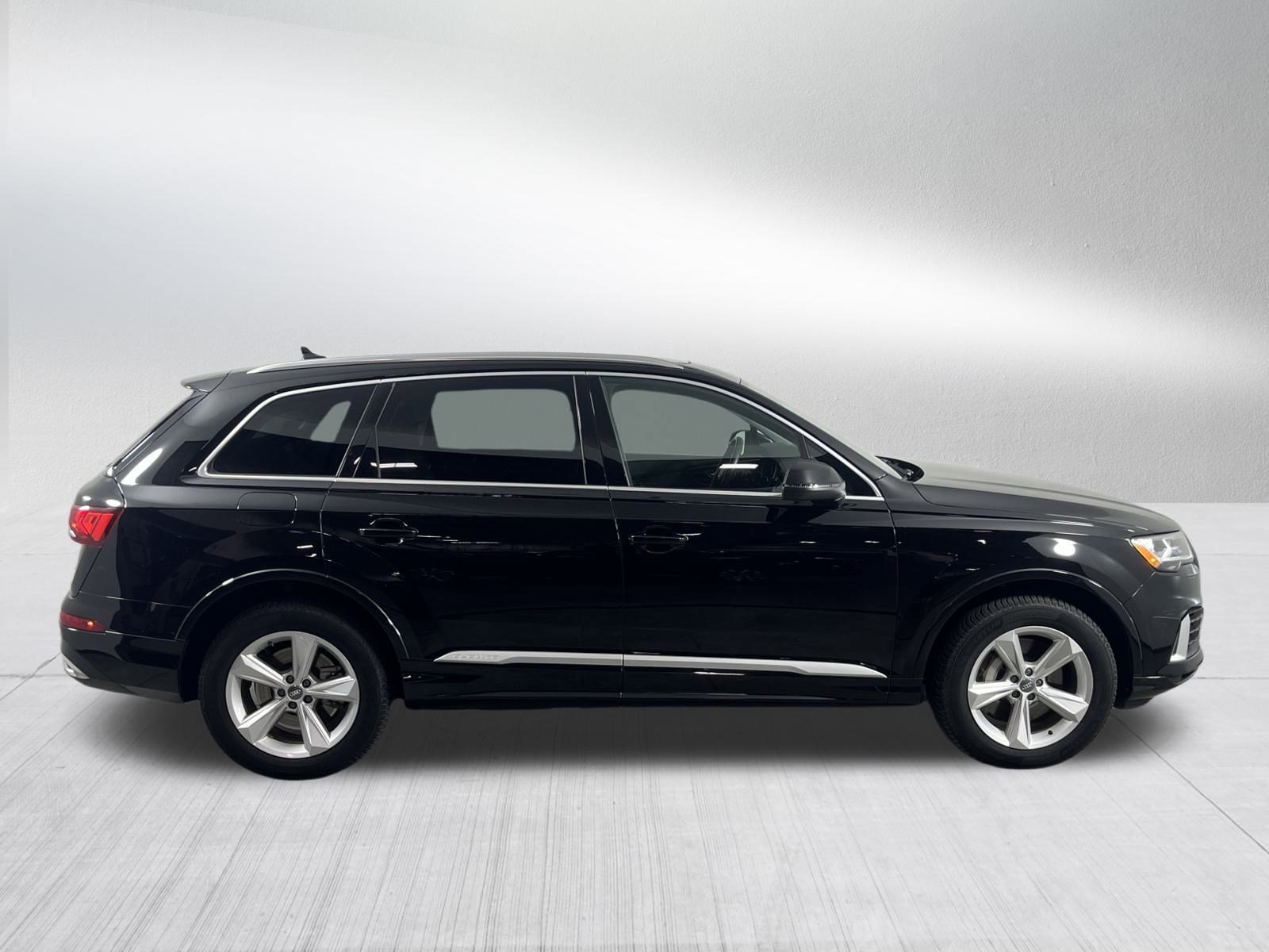 Used 2020 Audi Q7 3.0T Premium image 8