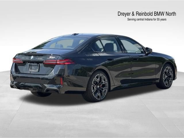 New 2027 BMW 530i xDrive w/ M Sport Package AWD/4WD image 7