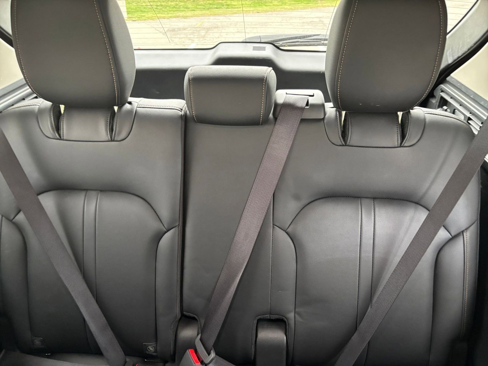 Used 2025 MAZDA CX-90 3.3 Turbo w/ Preferred Package image 31