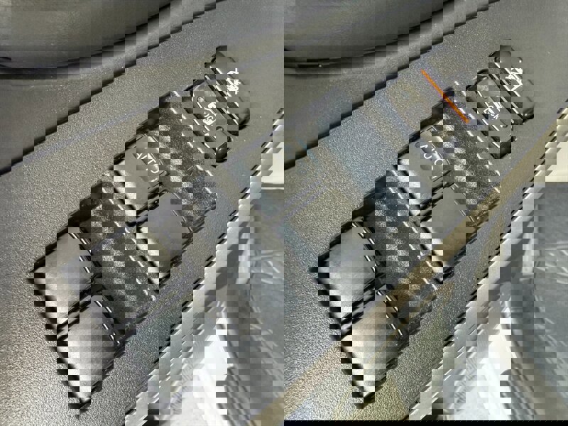 Used 2006 Toyota RAV4 2WD image 21