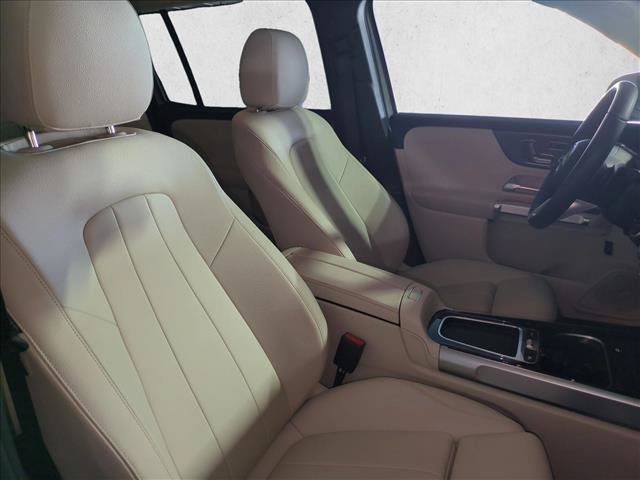 Used 2026 Mercedes-Benz GLB 250 image 21