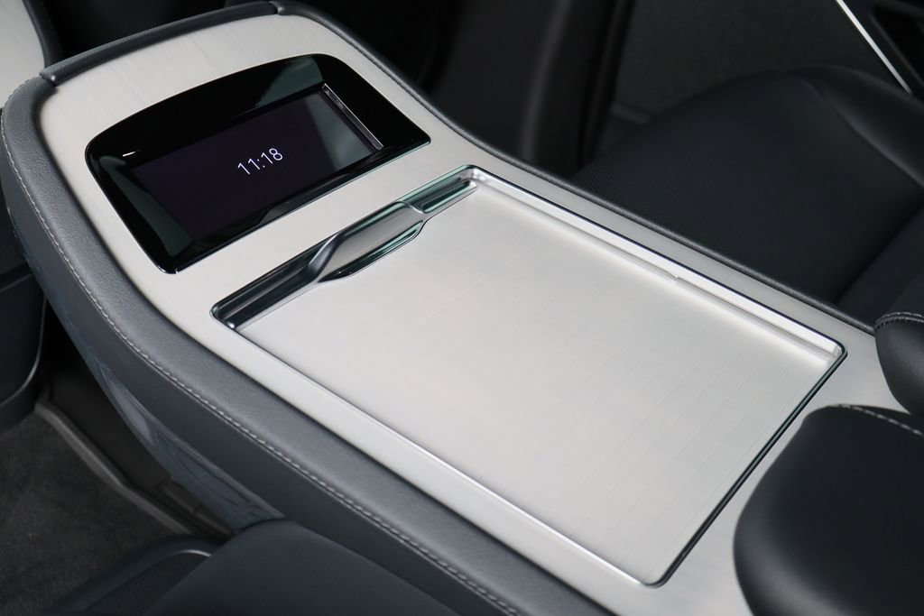 Used 2025 Lincoln Navigator L Reserve w/ Jet Appearance Package image 28