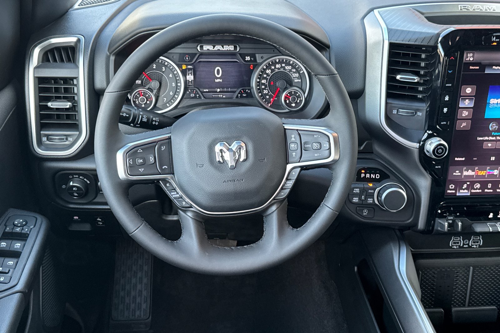 New 2027 RAM 1500 Big Horn AWD/4WD image 13
