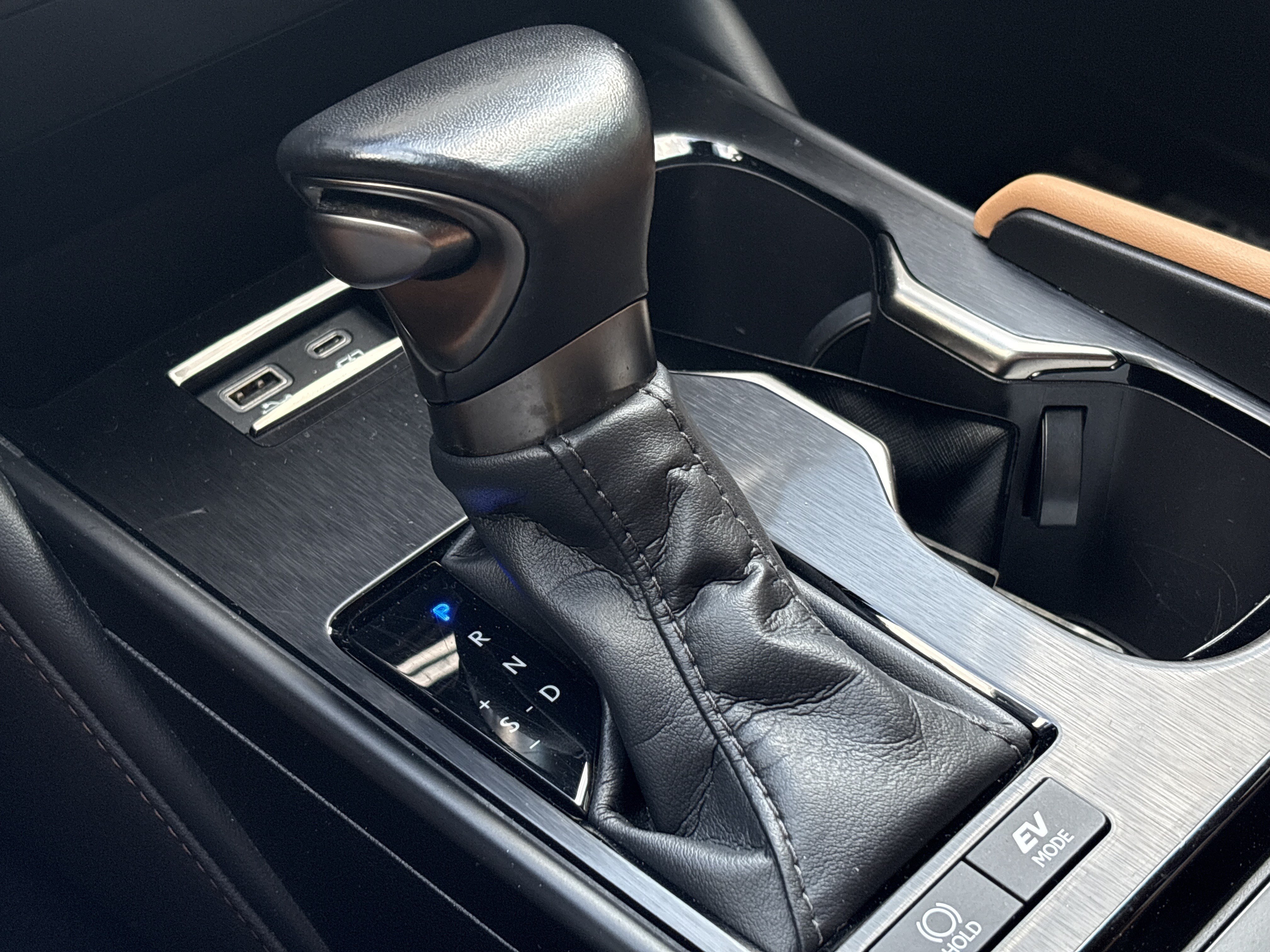 Used 2024 Lexus ES 300h w/ Premium Package FWD image 26