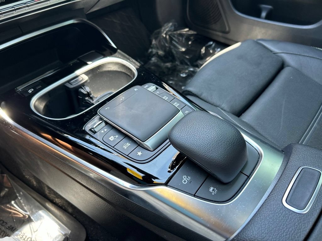 Used 2023 Mercedes-Benz CLA 35 AMG 4MATIC image 40
