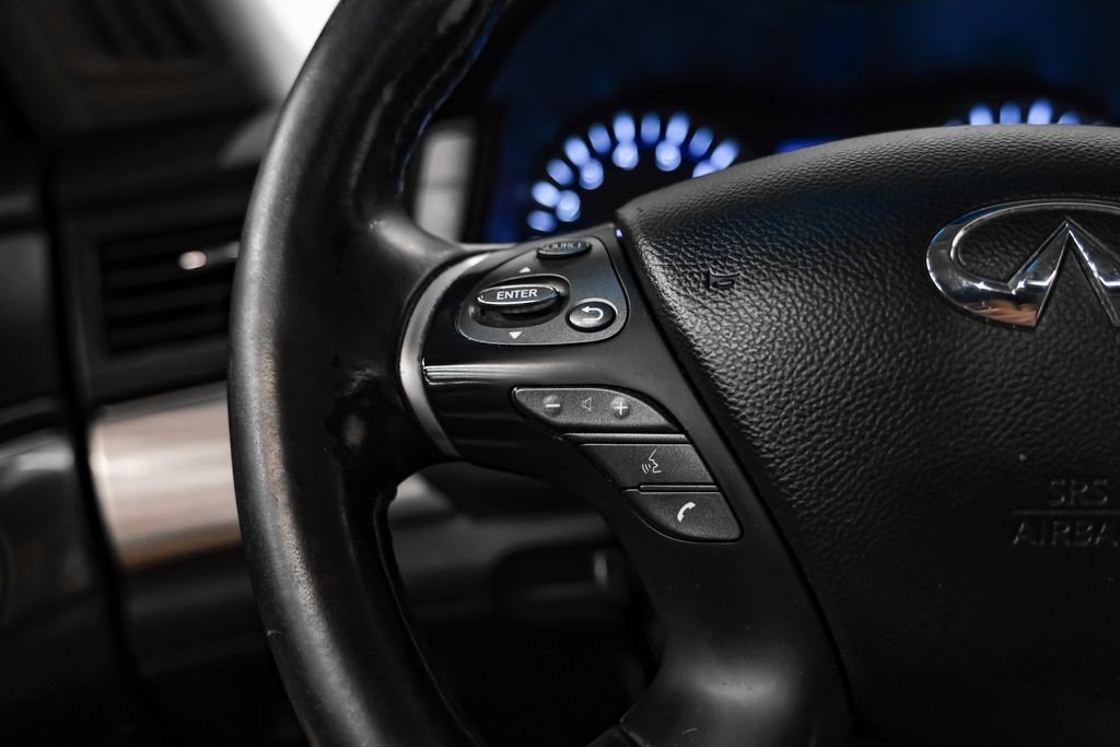 Used 2019 INFINITI Q70 L 3.7 RWD image 16