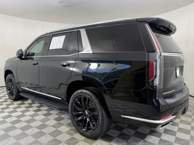 Used 2021 Cadillac Escalade Premium Luxury w/ LPO, Illumination Package AWD/4WD image 6