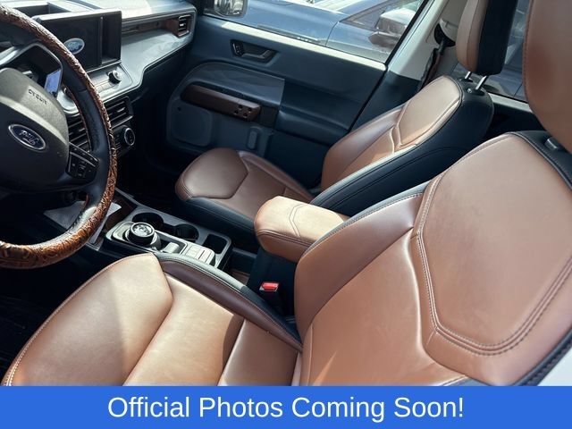 Used 2023 Ford Maverick Lariat w/ Lariat Luxury Package FWD image 2