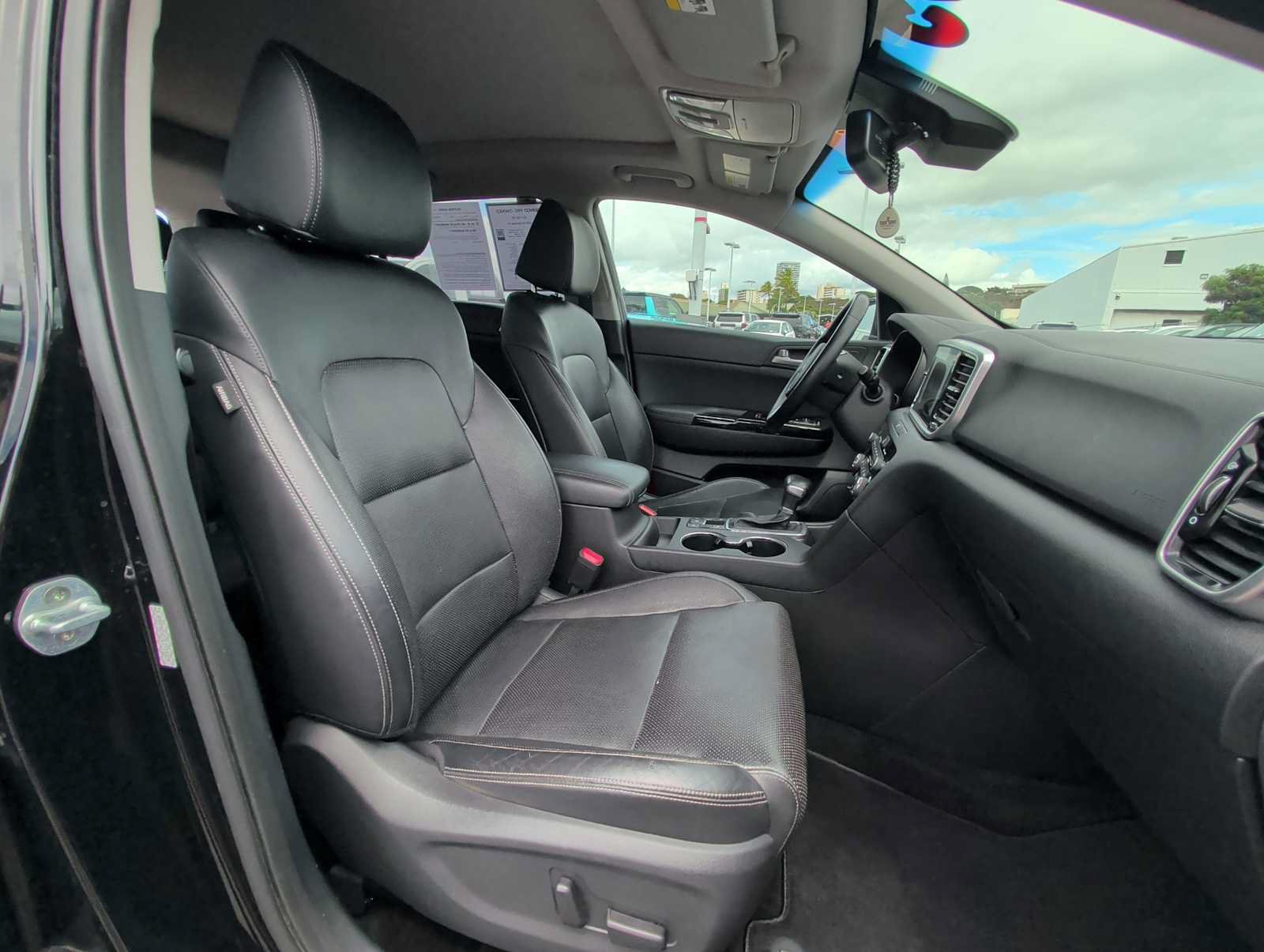 Used 2020 Kia Sportage EX w/ Option Group 15 AWD/4WD image 26