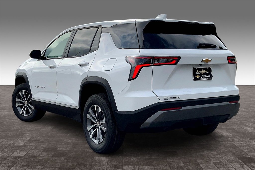 New 2026 Chevrolet Equinox LT image 4