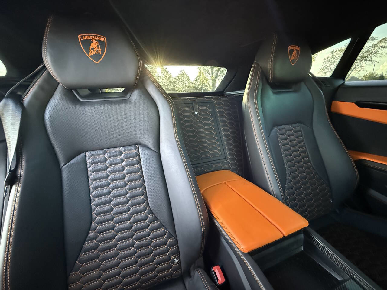 Used 2022 Lamborghini Urus image 49