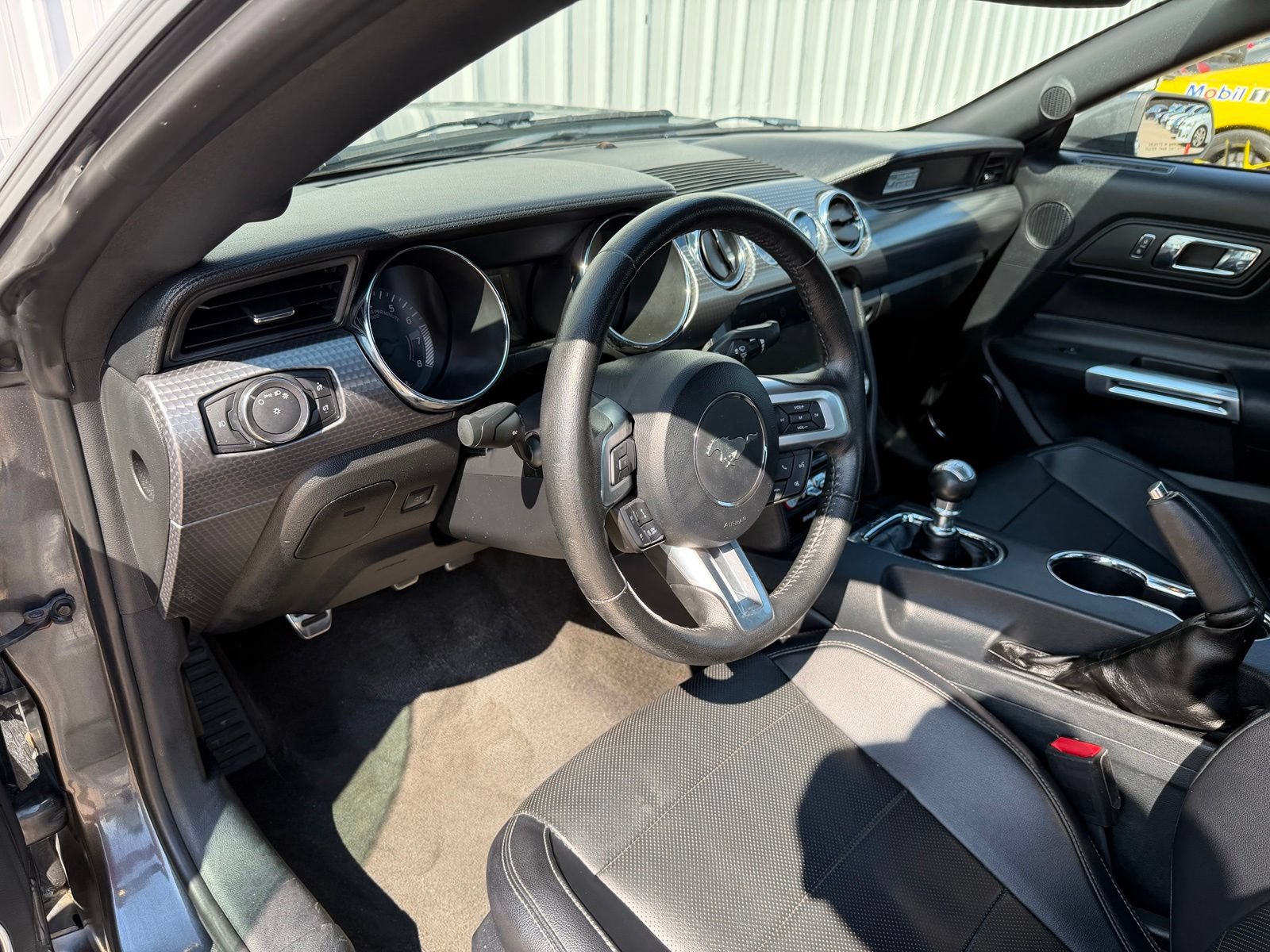 Used 2016 Ford Mustang GT Premium w/ GT Performance Package RWD image 18