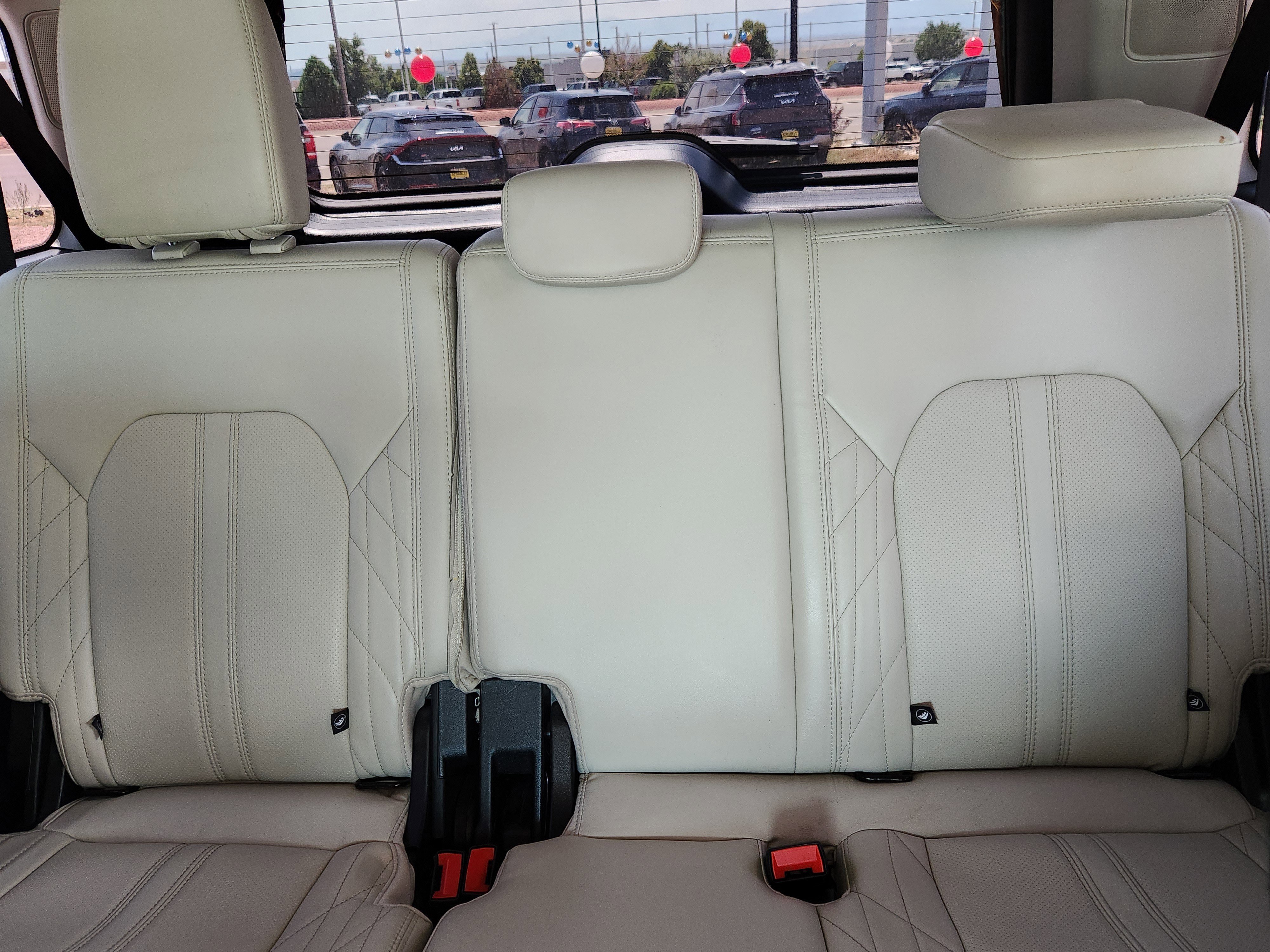 Used 2021 Ford Expedition Max Platinum image 10