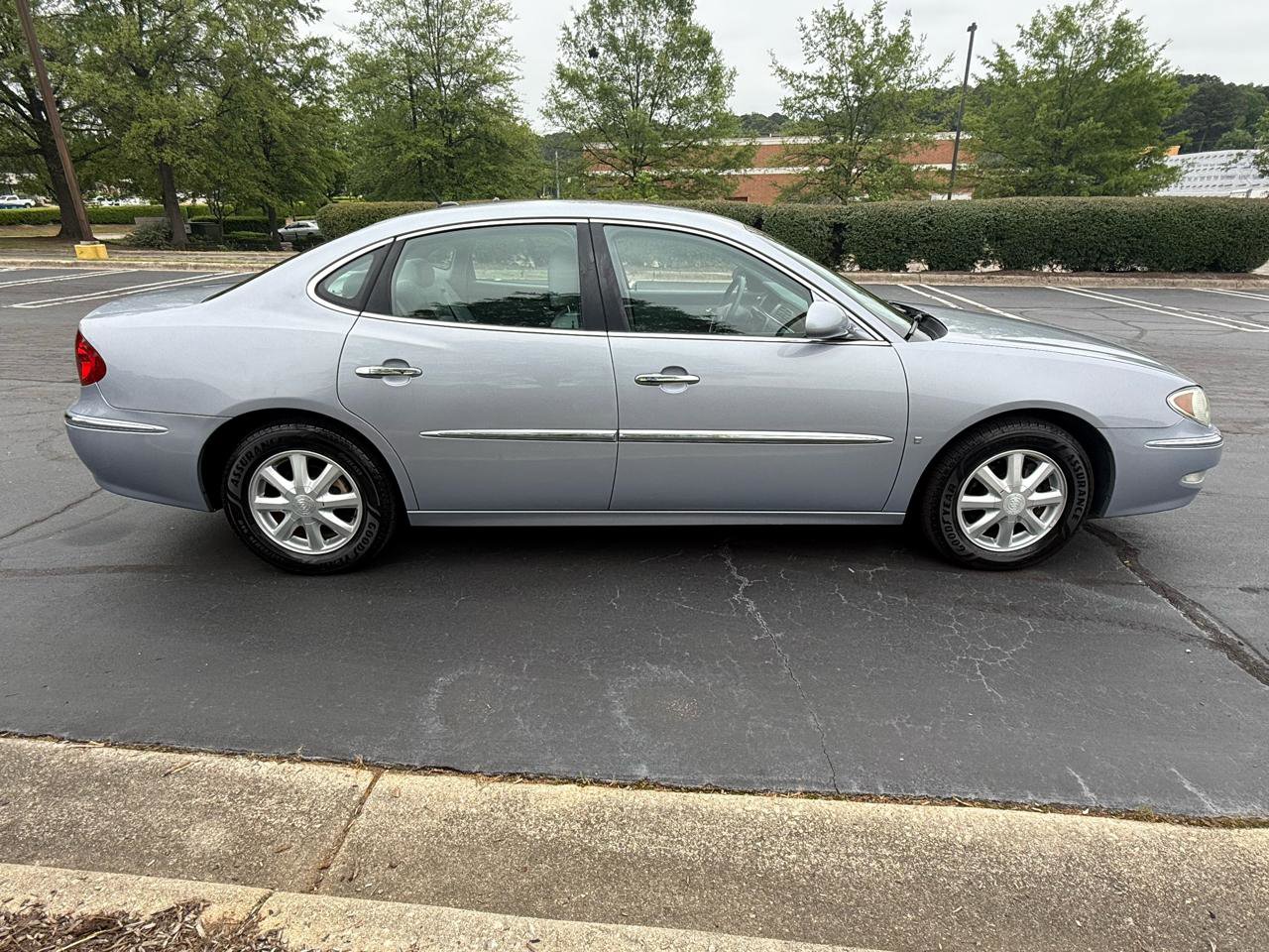 Used 2006 Buick LaCrosse CXL w/ Driver Confidence Package FWD image 5