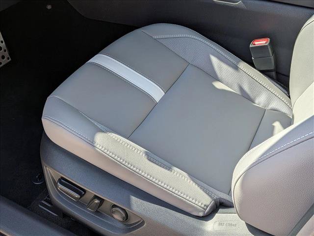 New 2026 Toyota Camry SE FWD image 4