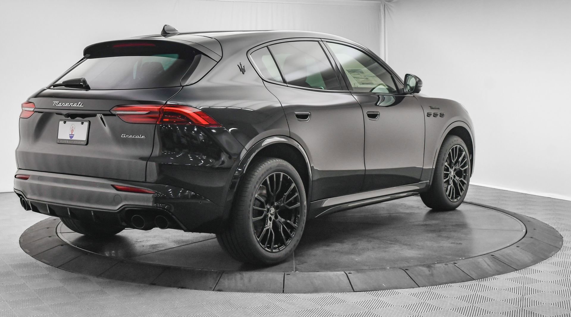 New 2025 Maserati Grecale Modena AWD/4WD image 9