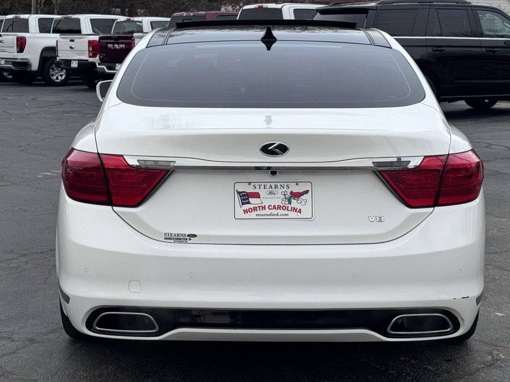 Used 2015 Kia K900 Luxury image 19