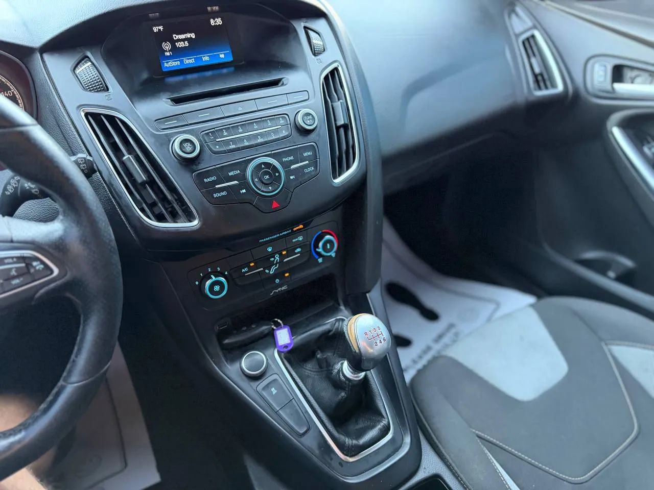 Used 2017 Ford Focus ST image 44