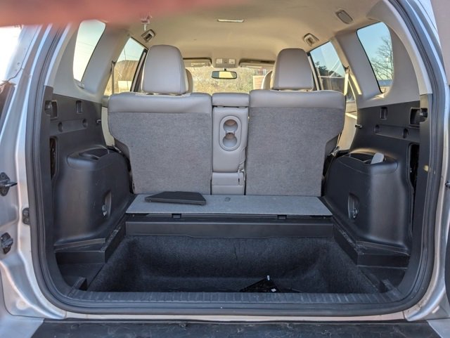 Used 2014 Toyota RAV4 EV image 19