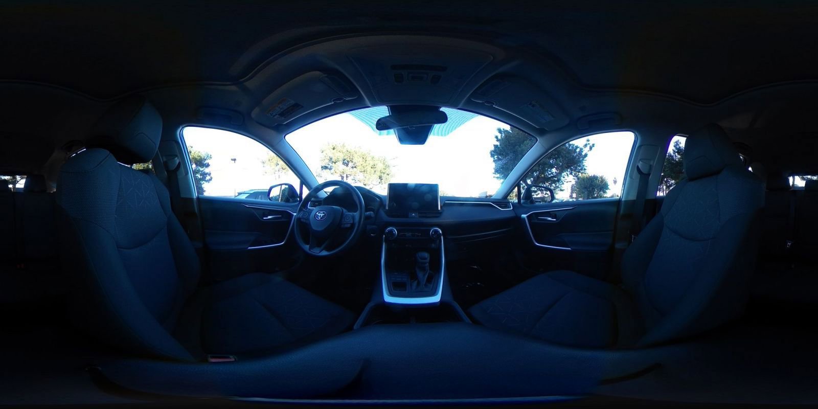 Used 2025 Toyota RAV4 XLE image 39