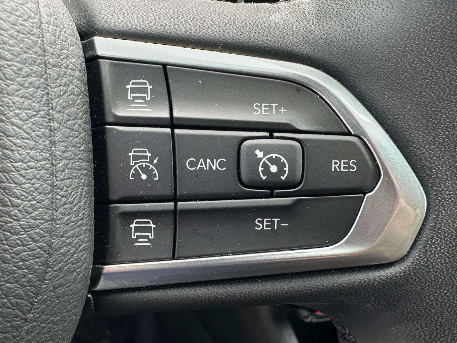 Used 2024 Jeep Compass Limited AWD/4WD image 21