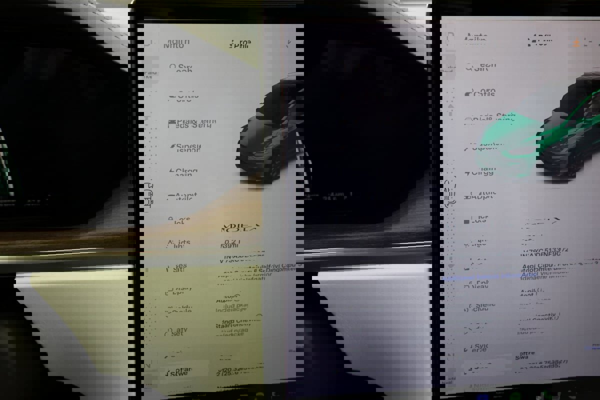 Used 2022 Tesla Model X image 6