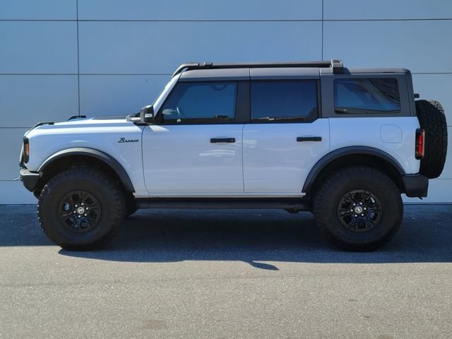 Used 2024 Ford Bronco Wildtrak image 2