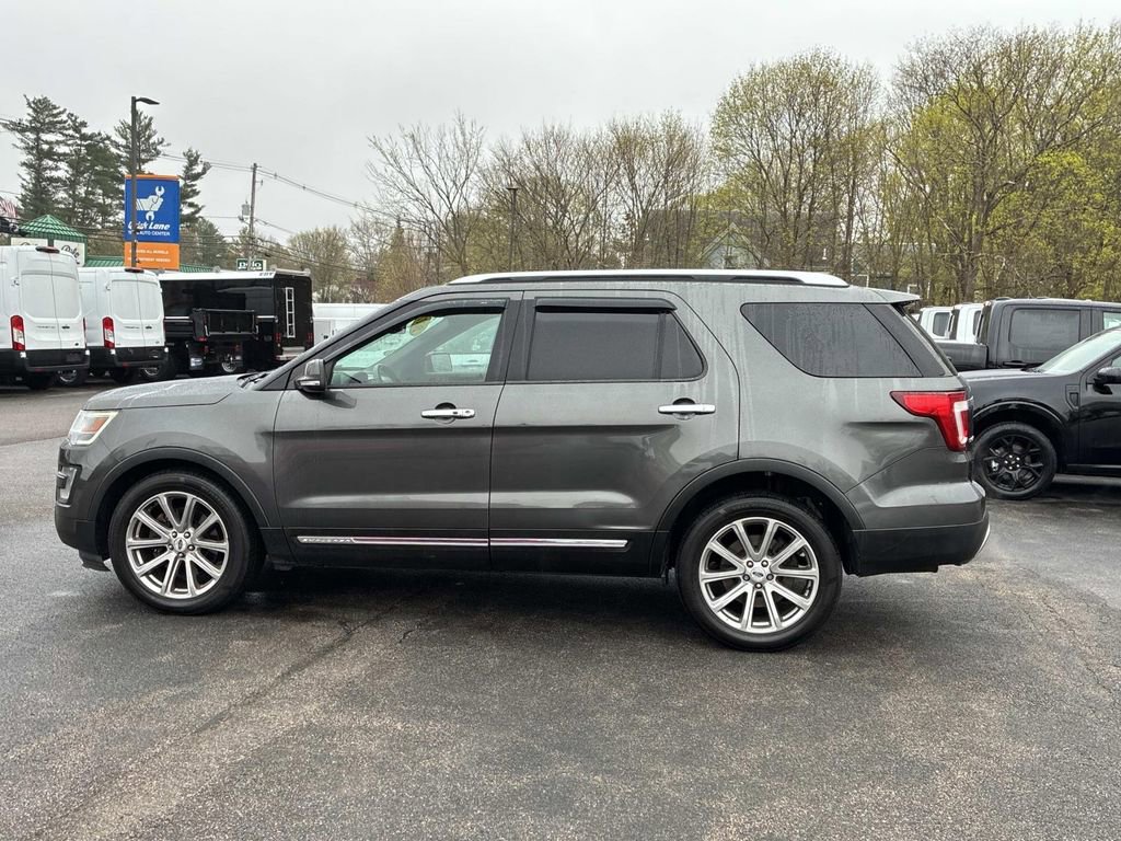 Used 2017 Ford Explorer Limited AWD/4WD image 4