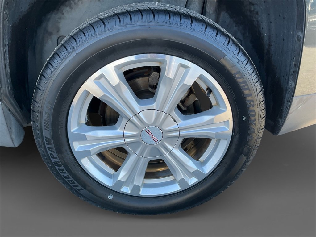 Used 2017 GMC Terrain SLE image 8
