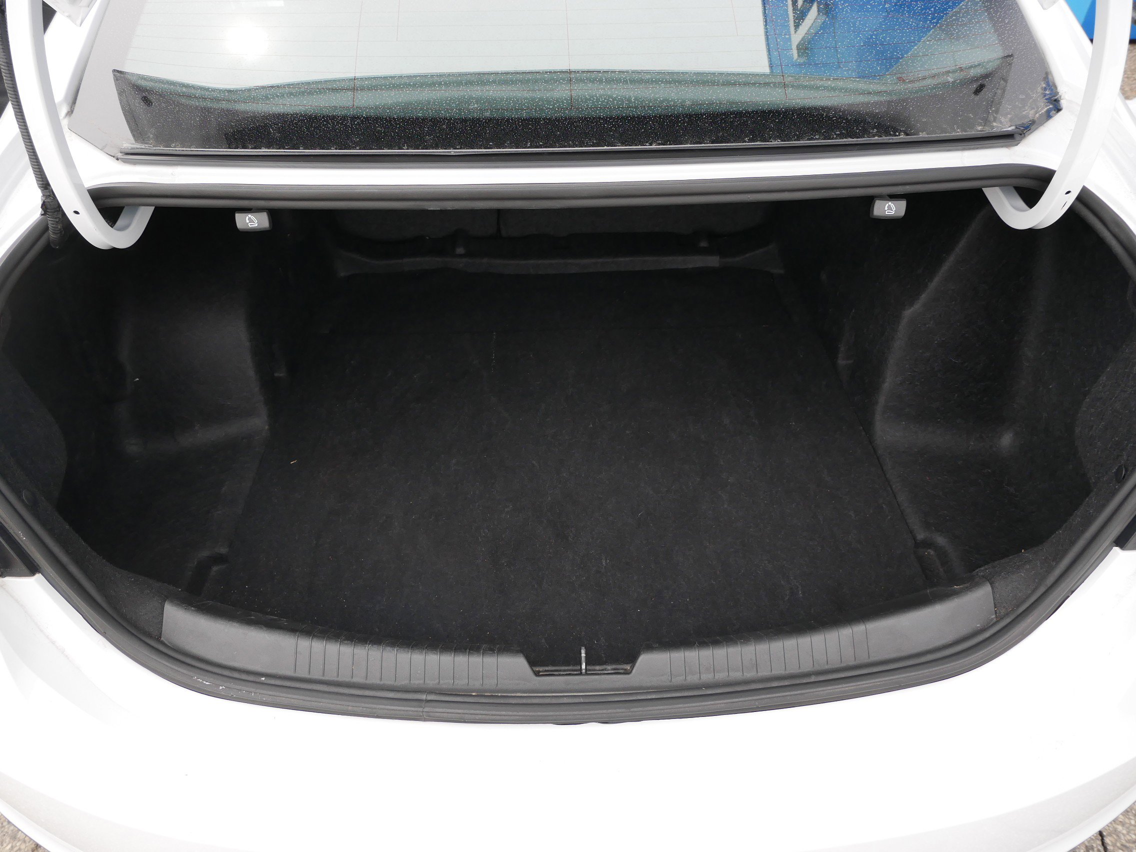 Used 2023 Chevrolet Malibu LT w/ Sport Edition FWD image 10